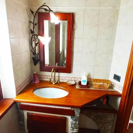 Βίλα Indipendente 200 Mq Con Giardino